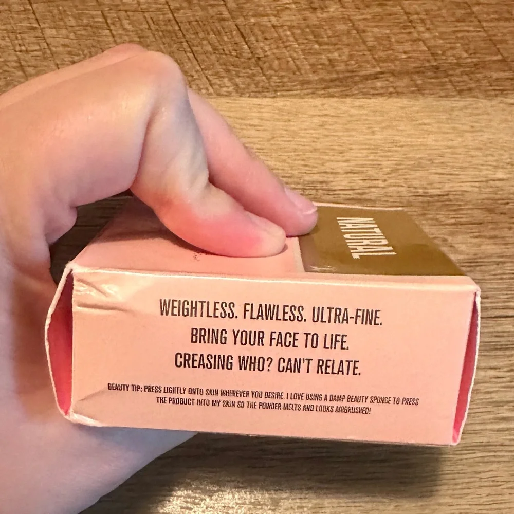 NWT Jeffree Star Magic Star Luminous Setting Powder - Natural